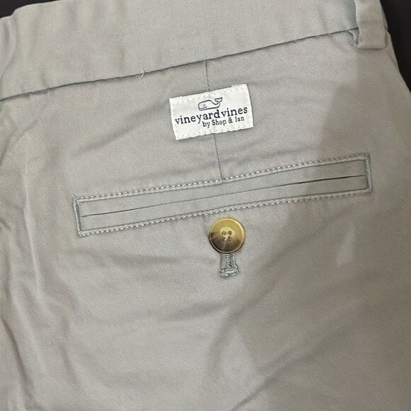 Vineyard Vines Breaker Shorts 9” Inseam - Picture 5 of 5